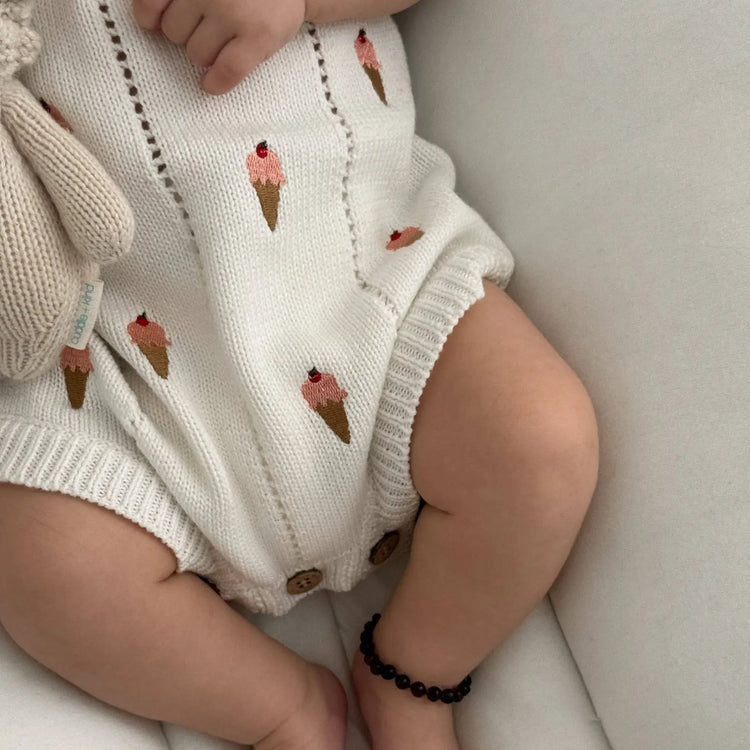 
                    
                      organic cotton baby unisex Ice Cream Embroidered Romper in white organic cotton
                    
                  